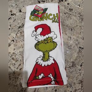 Fun Grinch-mas Kitchen Towels-NWT